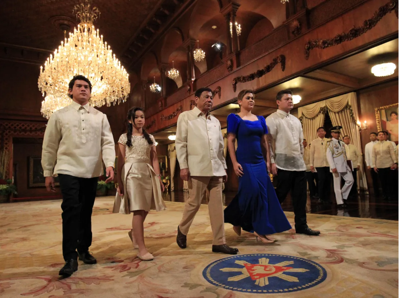 political dynasty essay tagalog